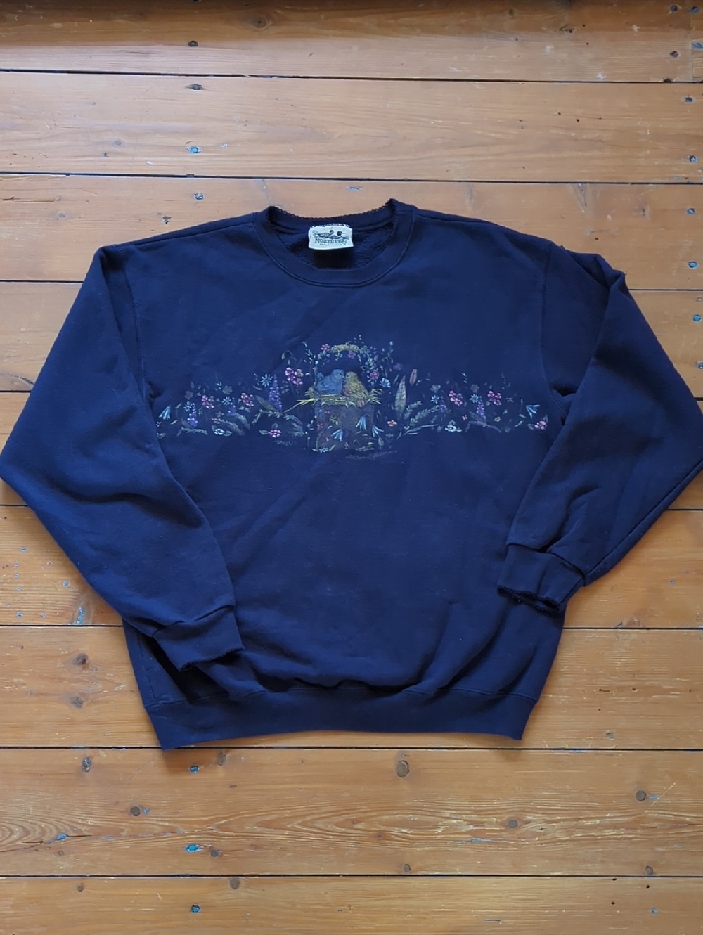 112-Northern Reflections Navy Crewneck Sweatshirt with Floral Nature Graphic